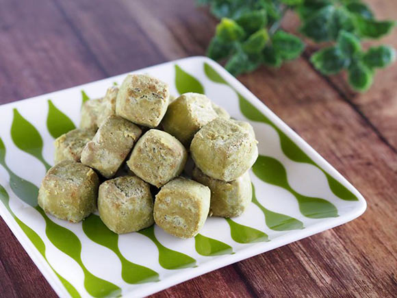 四万十茶ポルボローネ 中身の写真