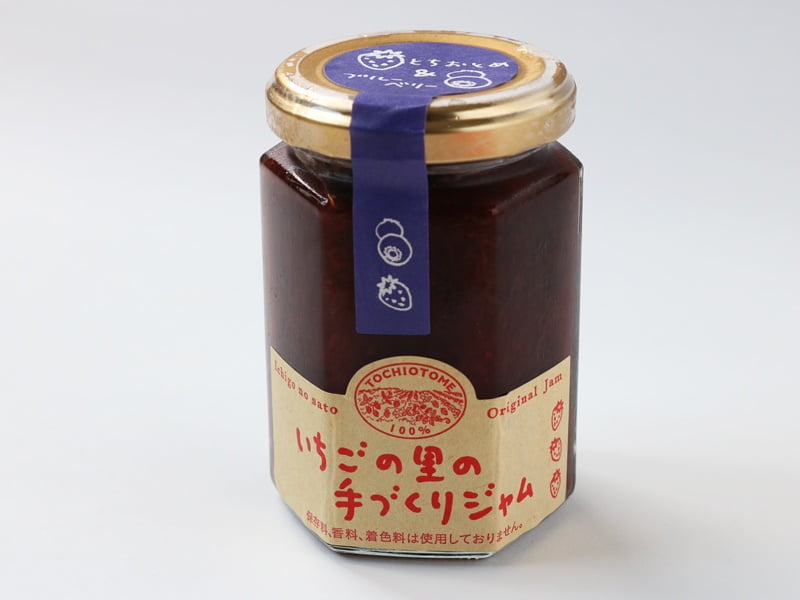 いちごの里いちごブルーベリージャム　外装