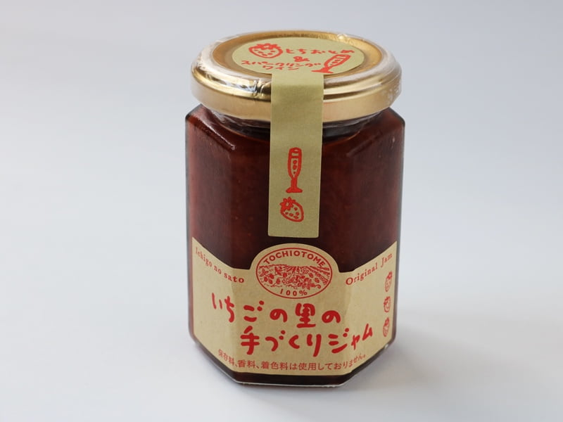 いちごの里いちごスパークリングジャム　外装