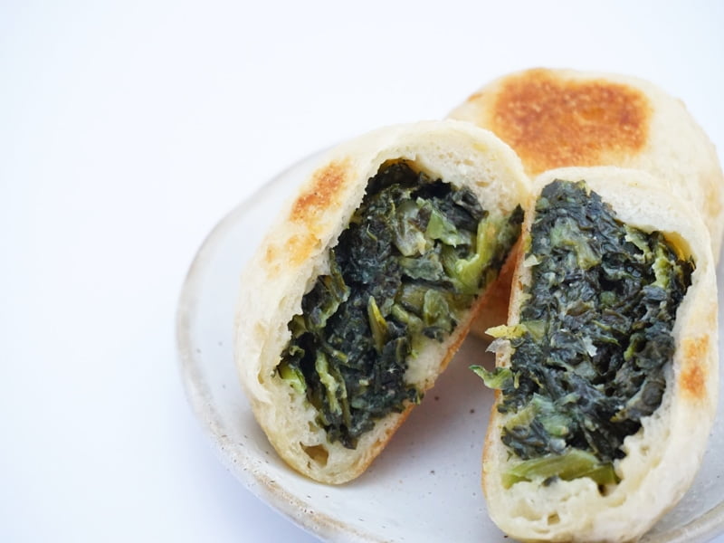 いろは堂 おやき 野沢菜 中身の写真 アップ