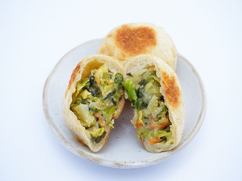 いろは堂　おやき　野菜ミックス　中身の写真
