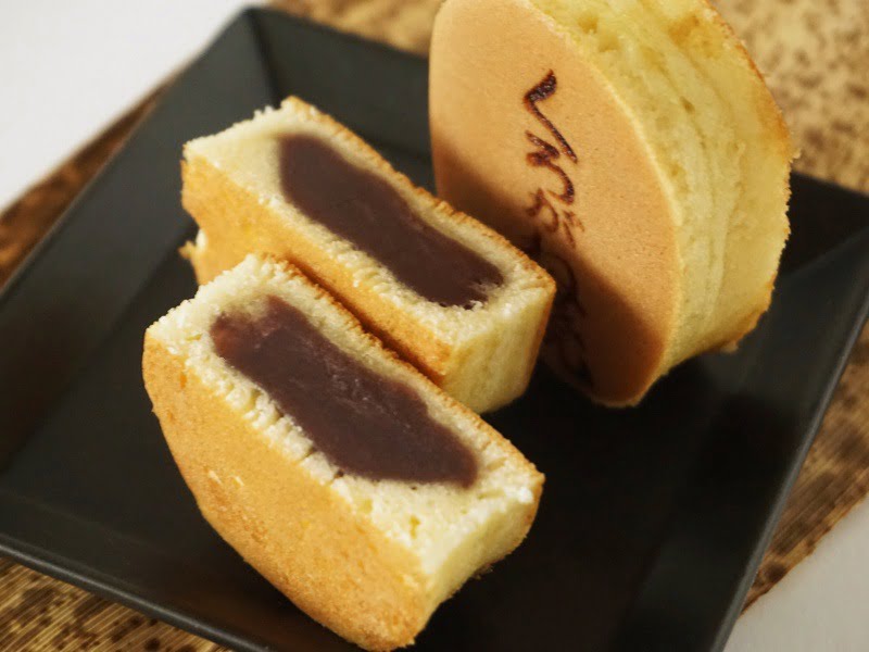 玉川屋 くろがね焼中身