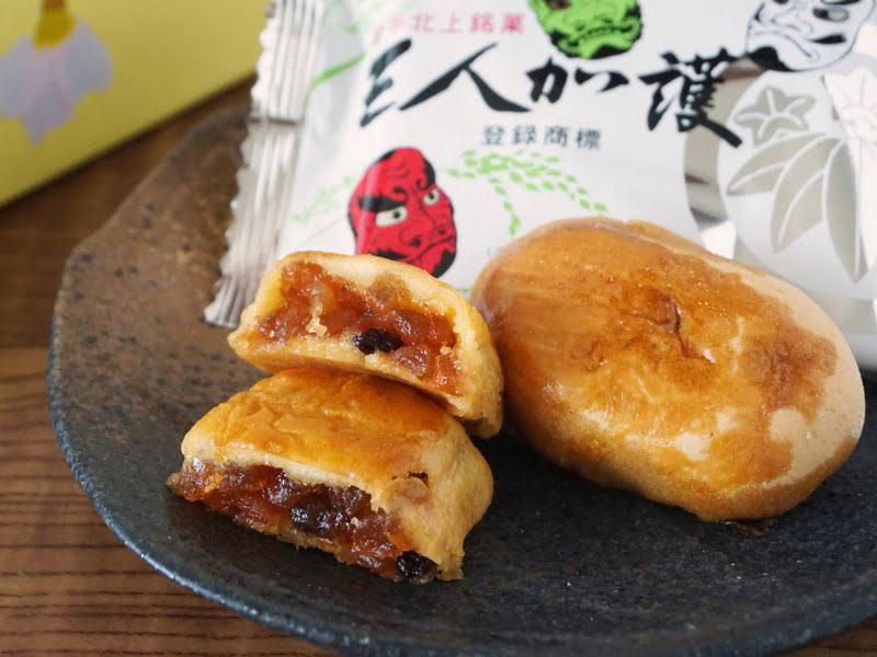 かぎや菓子舗 三人加護中身