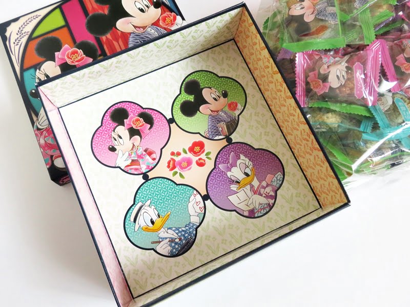 TDR おせんべい&おこし 箱底面の写真