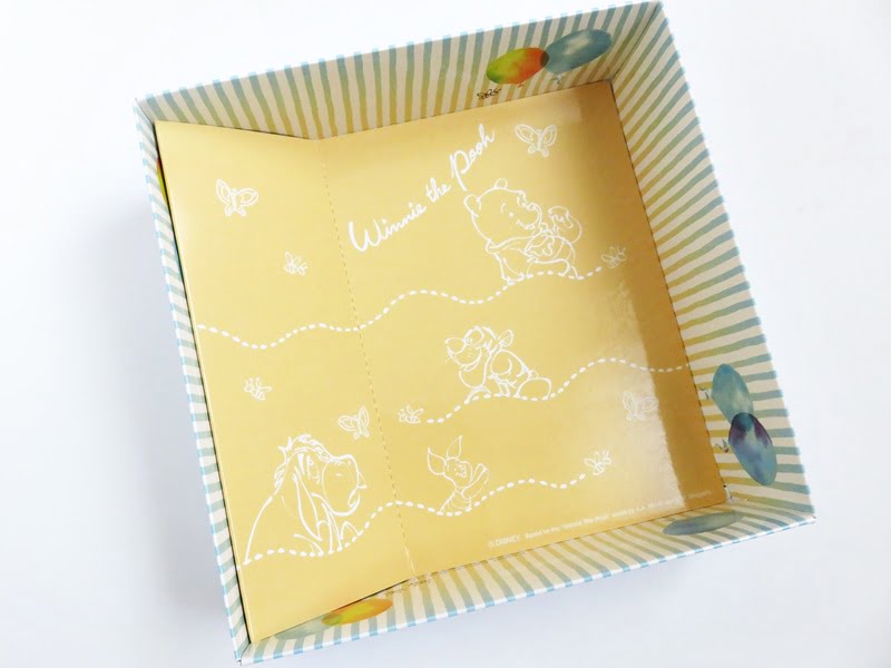 TDR ディズニーサマーセレクション バウムクーヘン 箱底面の写真