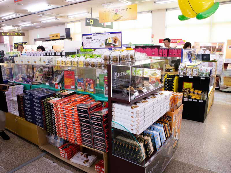 高坂SA下り線 お土産コーナー