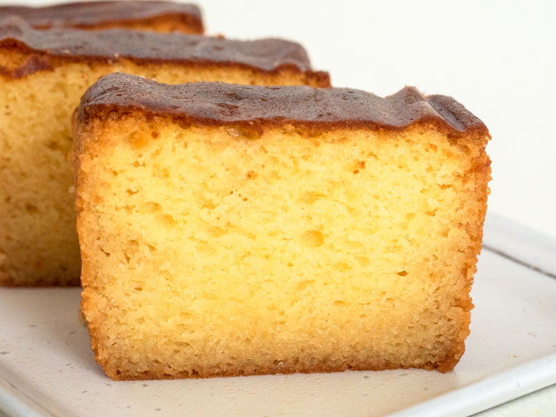 大和屋 ブランディー・ケーキ 中身2