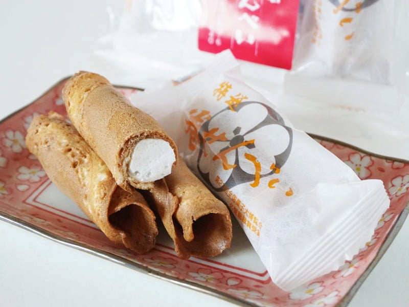 紅屋本店 巻せんべい中身