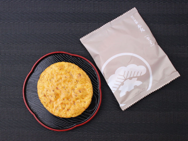 銀座松崎煎餅江戸草加本丸の辛子の写真