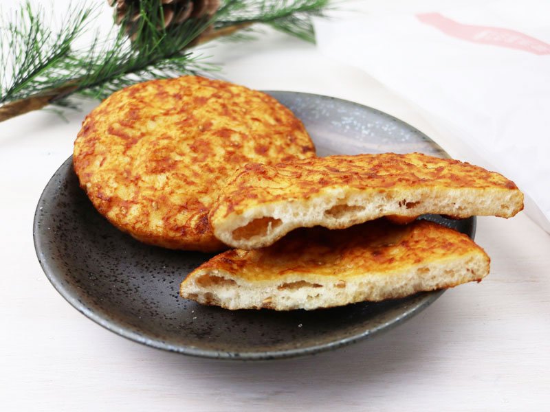 銀座松崎煎餅 江戸草加味噌焼の断面の写真