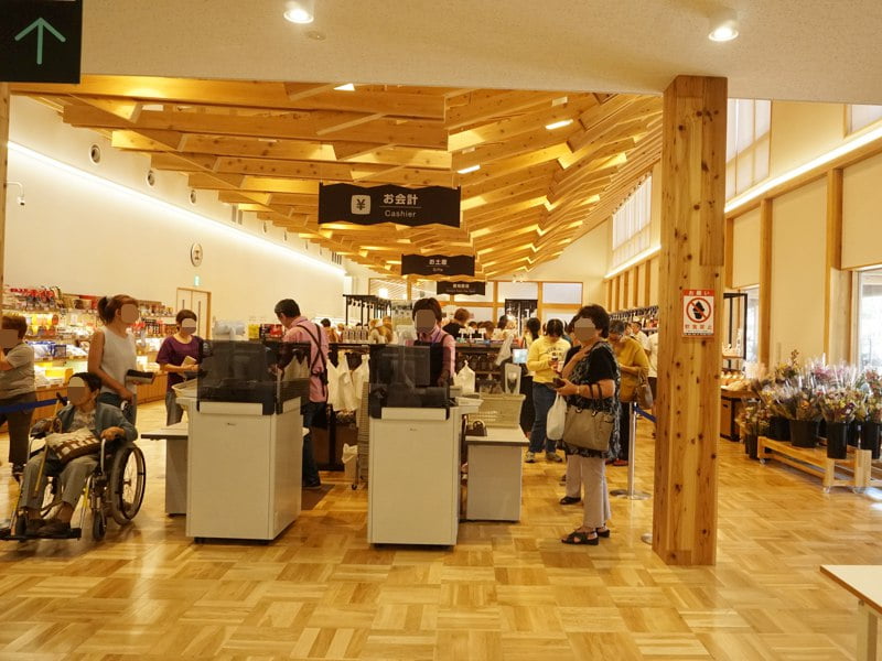 道の駅ふたつい物販コーナー