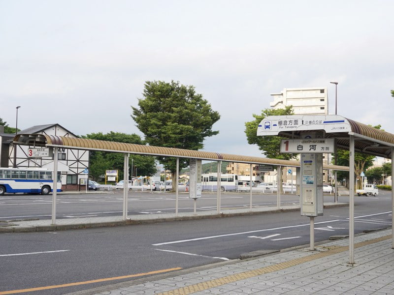 新白河駅バスロータリー