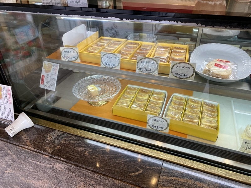 ハナフサのショーケース写真