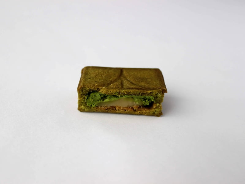 プレスバターサンド宇治抹茶 中身断面