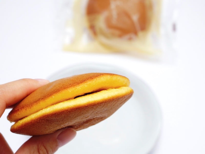 柏屋　柏やき　ゆで小豆を横から見たところ