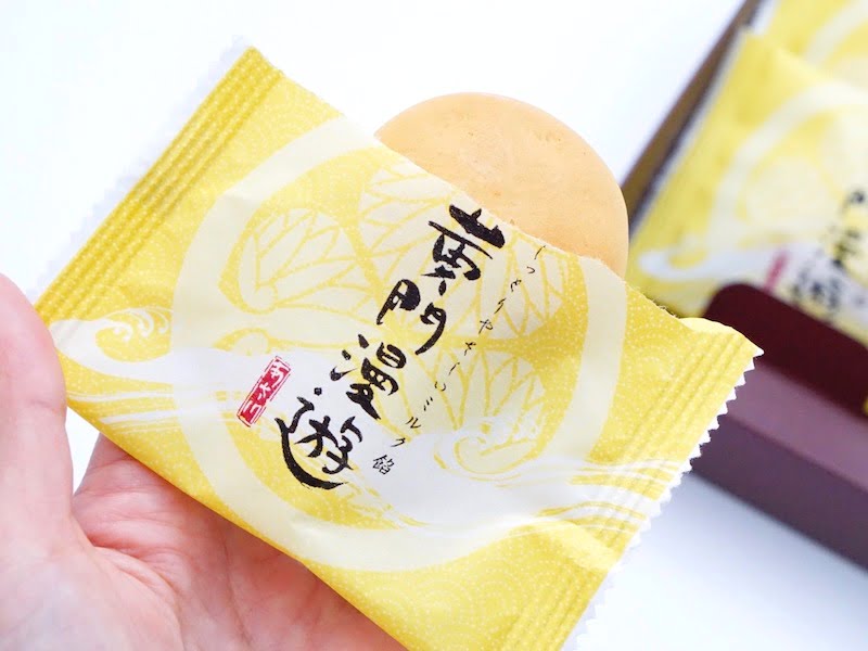 あさ川　黄門漫遊　個包装から出したところ