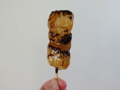 月ヶ瀬のみたらし団子がお餅みたい！JR三ノ宮駅から徒歩圏内の二宮商店街である和菓子屋さん