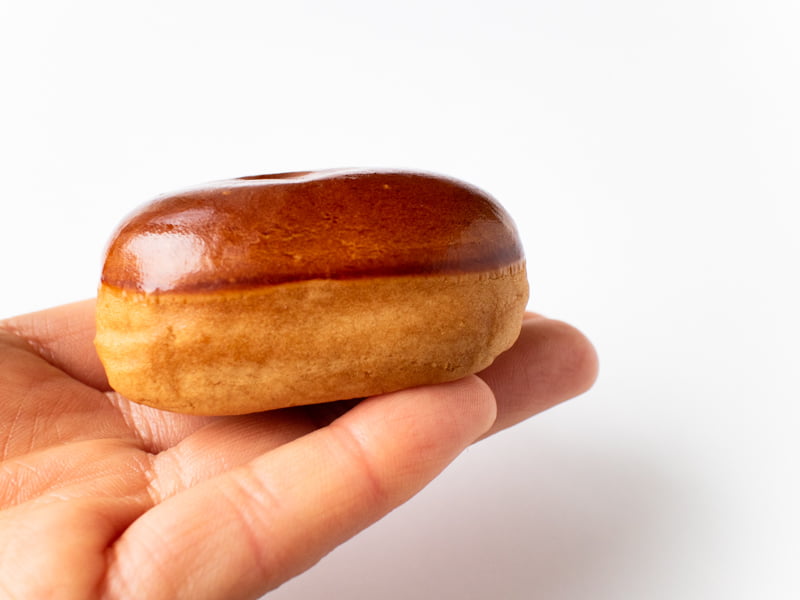 湖月堂 栗饅頭を横から見たところ