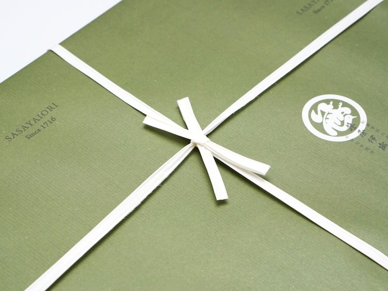 笹屋伊織　あずき餅　包装紙の紐