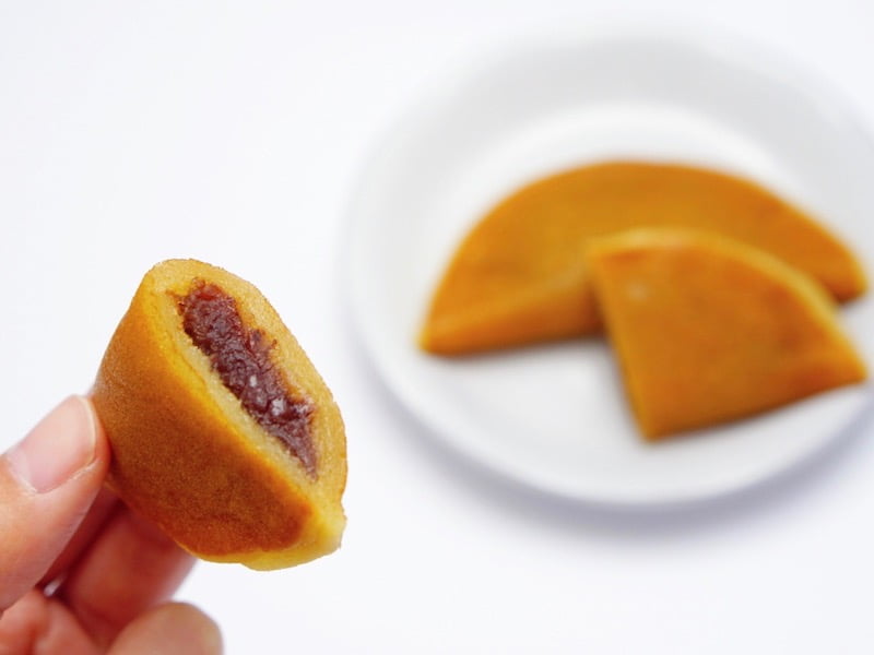 笹屋伊織　あずき餅　あんこの様子