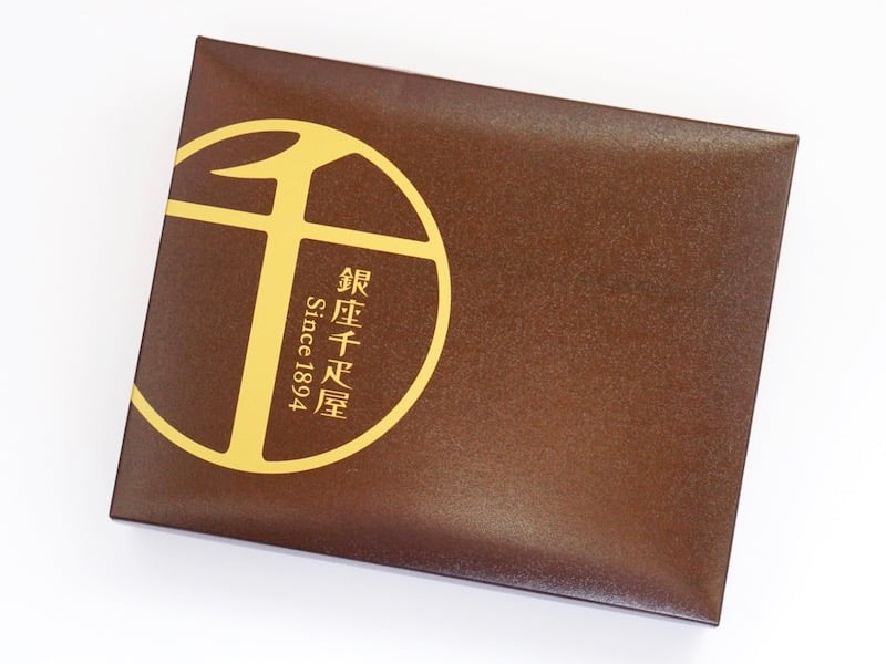 銀座千疋屋　銀座フルーツフィナンシェ　外装