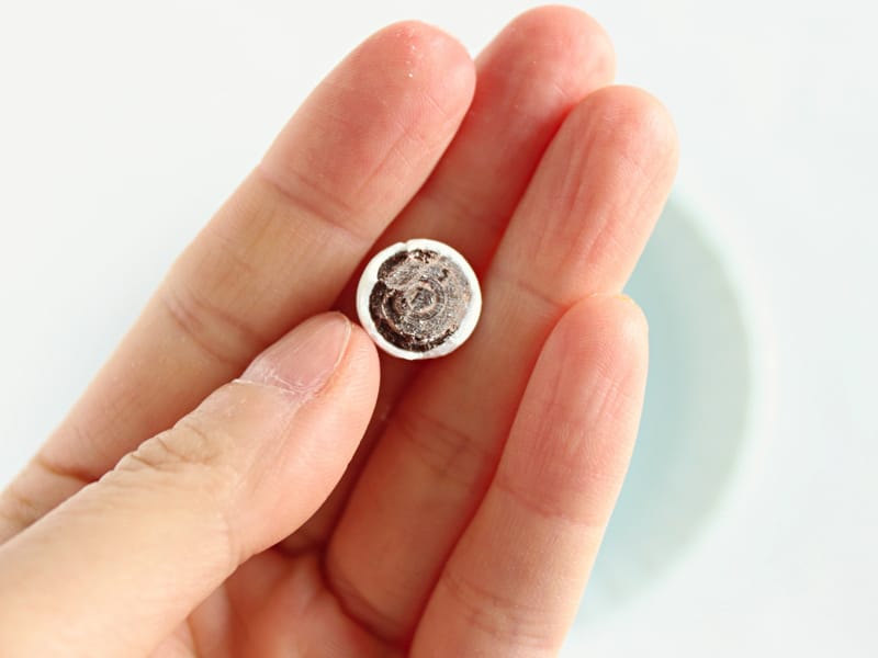 くいだおれ太郎のボールチョコ　中のチョコ