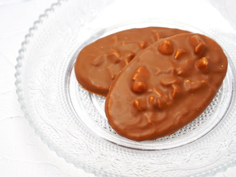 ヴィタメール マカダミア・ショコラ(ミルク) 中身のアップ