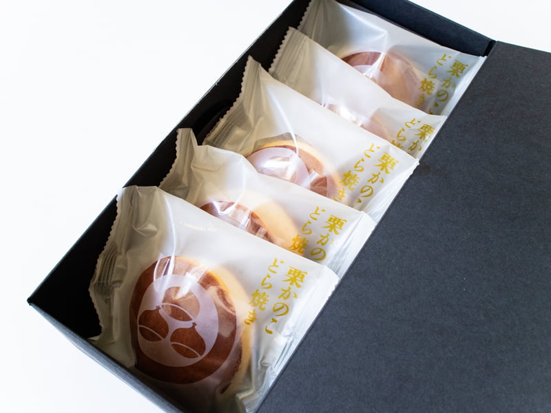 小布施堂 栗かのこどら焼き 開封