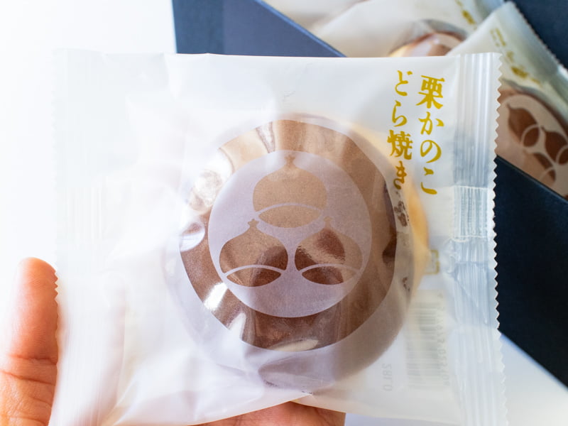 小布施堂 栗かのこどら焼き パッケージ