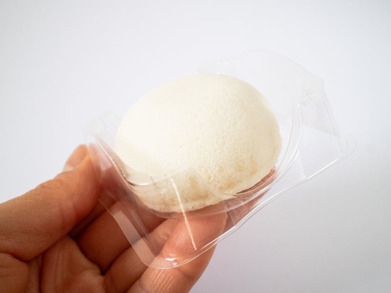 萩の調 煌ホワイトの透明容器