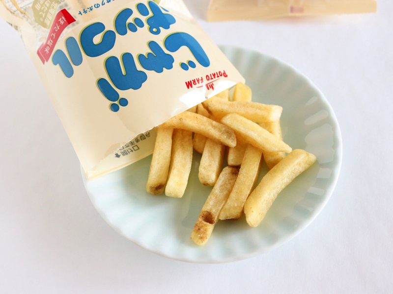 じゃがポックルほたて塩味　中身を出したところ