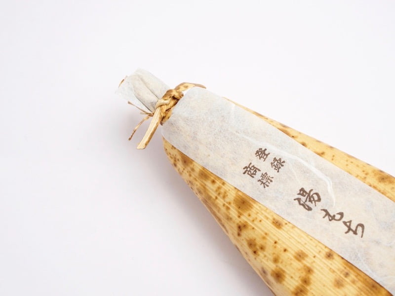 ちもと　湯もち　上にある紐