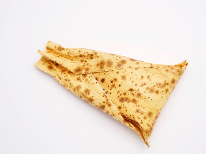 ちもと　湯もち　紐をほどいたところ