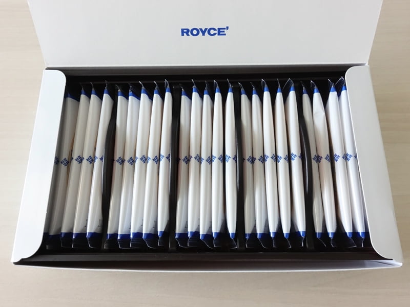 ロイズバトンクッキー フロマージュ味 開封