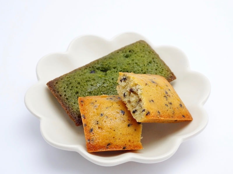船橋屋　和フィナンシェ　2種類並べたところ