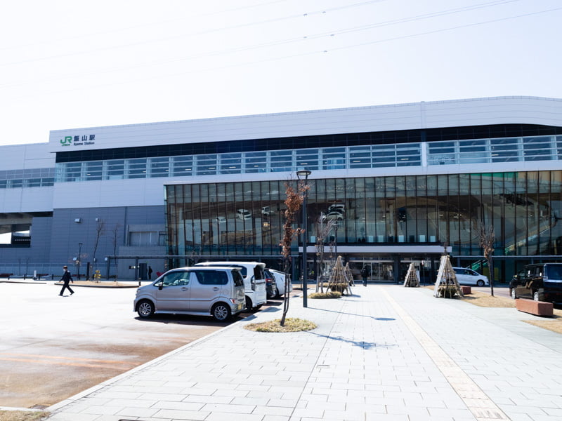 飯山駅の斑尾口