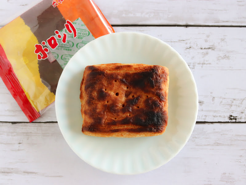 六花亭　ポロシリパイ　トースターで焼いたところ