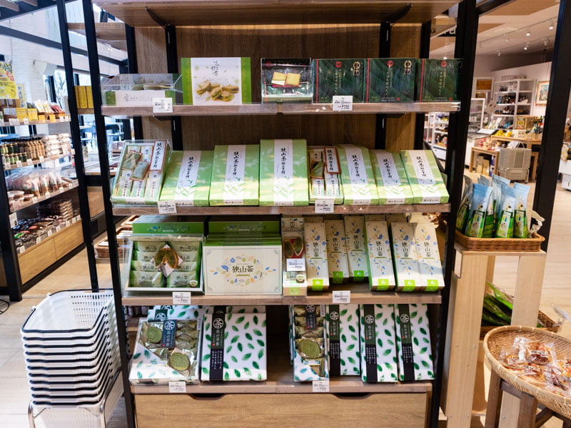 飯能・メッツァビレッジの狭山茶菓子