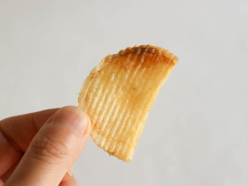 ももポテトチップス　一枚