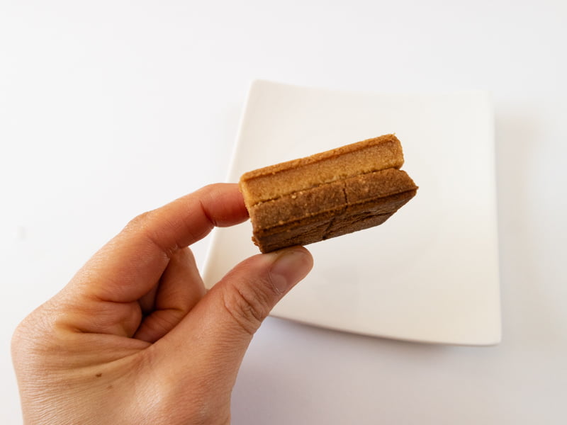 プレスバターサンド栗の2種類のクッキー