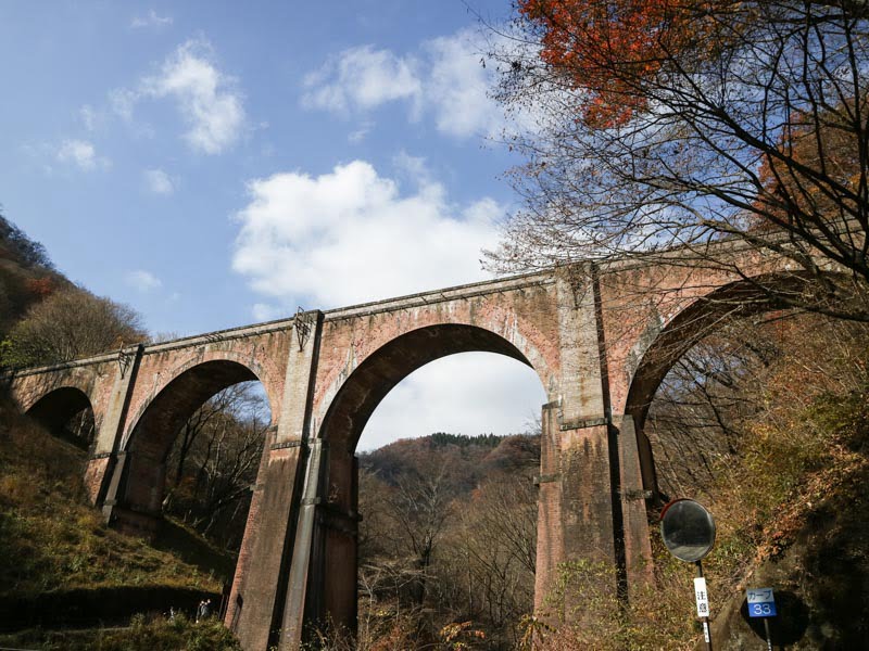 安中市の観光名所 めがね橋