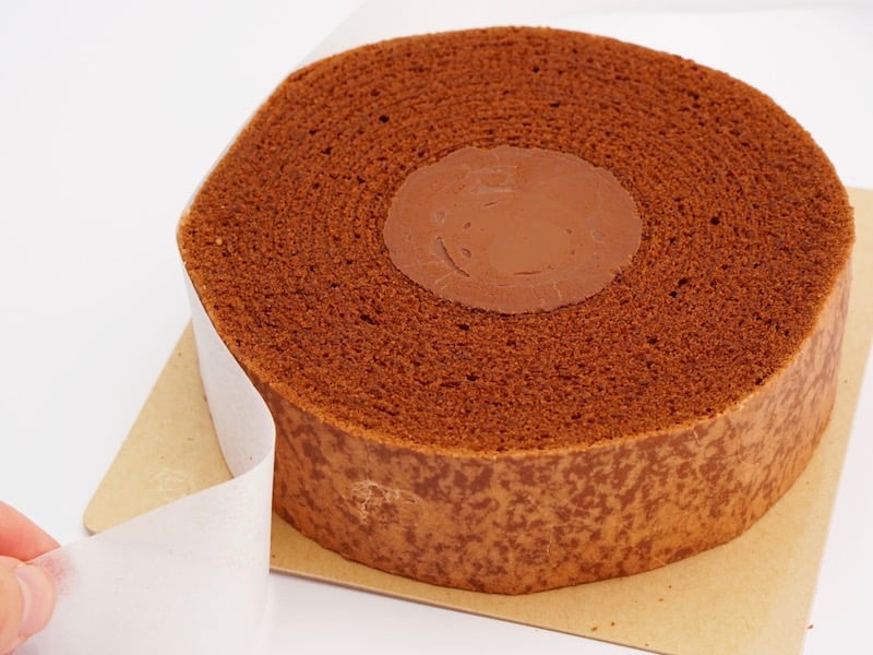 クラブハリエ　ショコラバーム　側面のフィルムをはがすところ