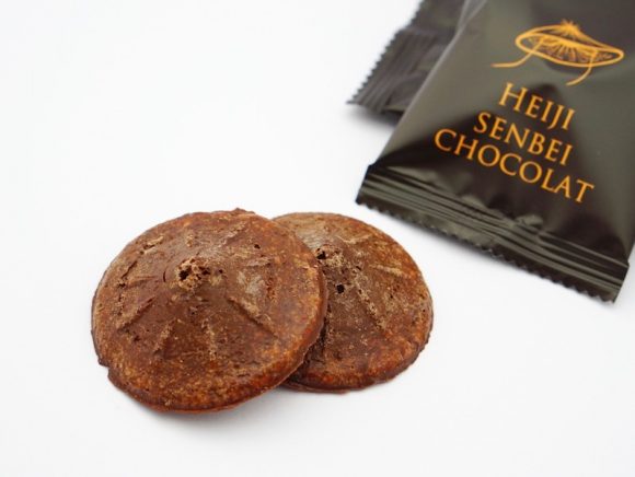 平治煎餅本店 平治煎餅 ショコラ 中身拡大