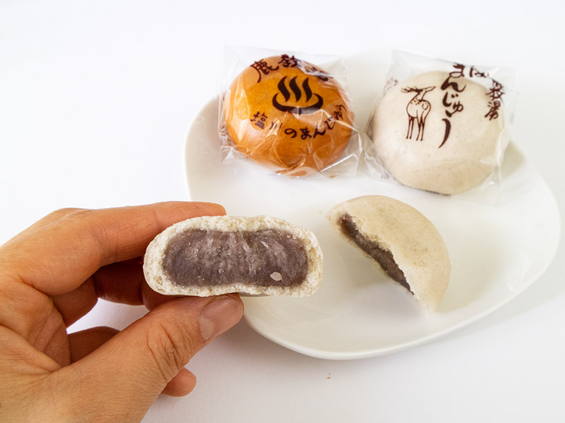 鹿教湯温泉そばまんじゅうの断面