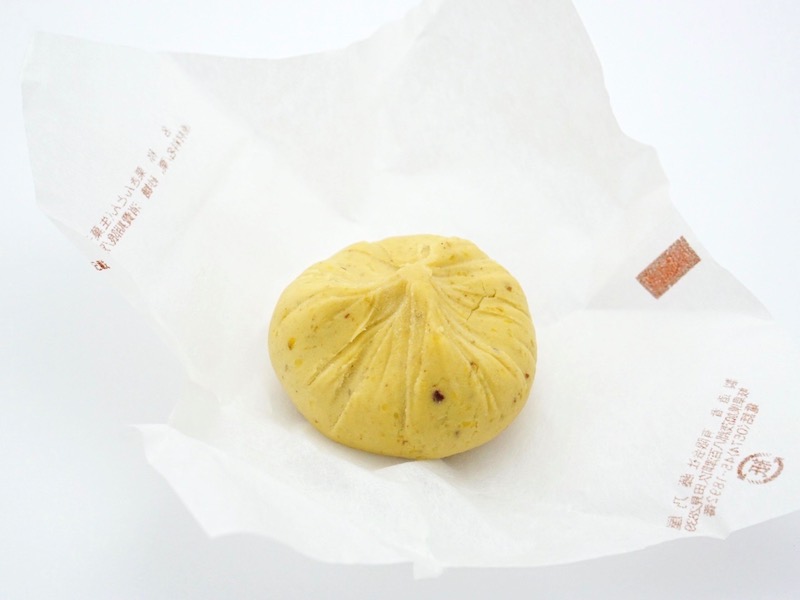 藤乃屋 栗きんとん 個包装を開いたところ