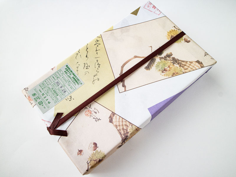 緑屋老舗 栗金飩外装