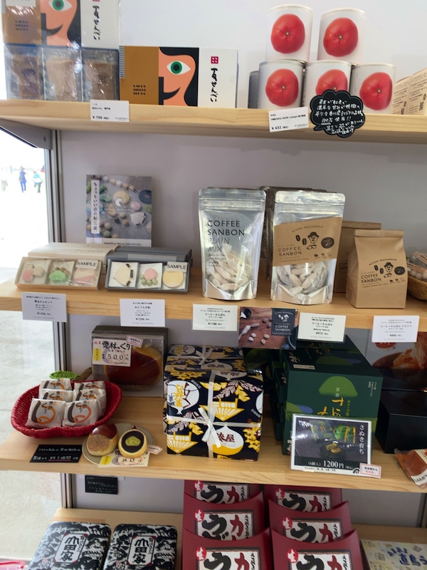 直島のお土産売り場