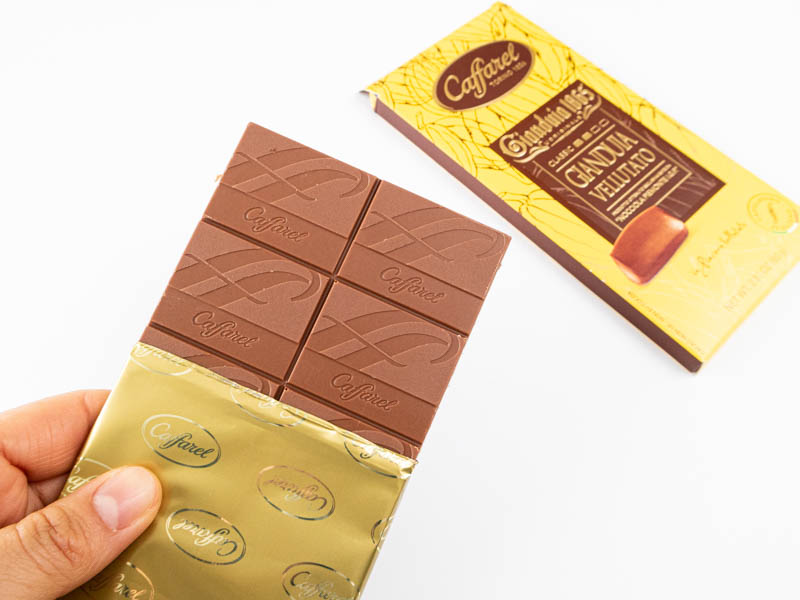 カファレルタブレットジャンドゥーヤクラシックのチョコレート