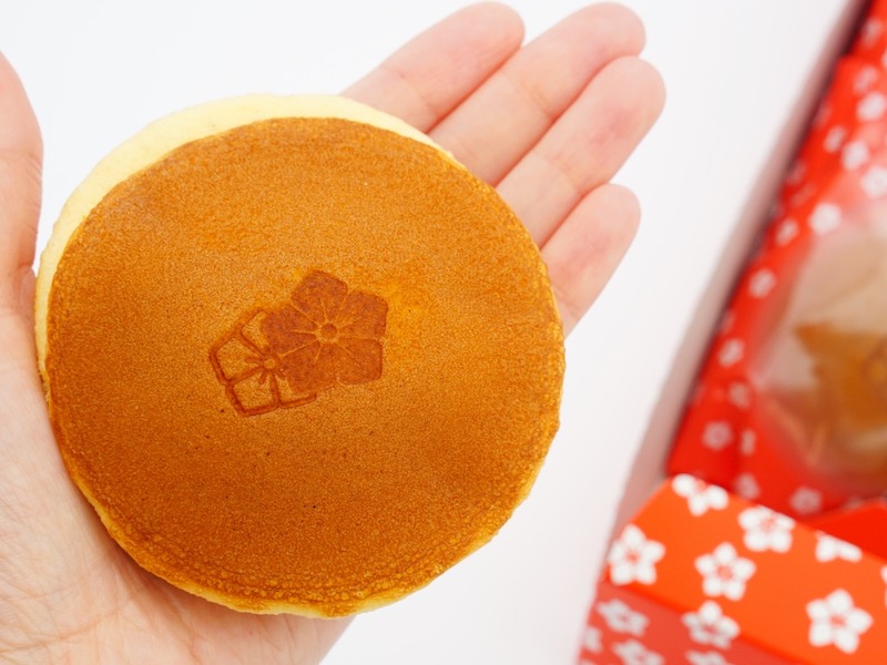 桔梗屋 桔梗信玄餅どら 開封したところ