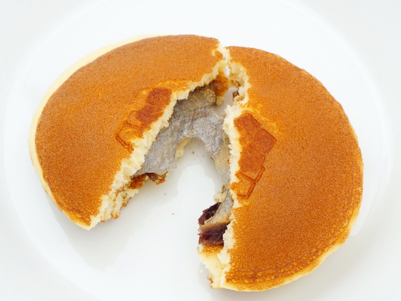 桔梗屋 桔梗信玄餅どら 餅がのびたところ